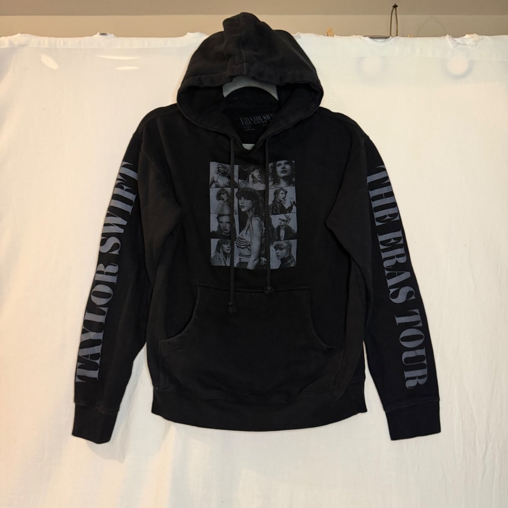 Taylor Swift The Eras Tour Hoodie Black Graphic Sweatshirt XS Official Merch